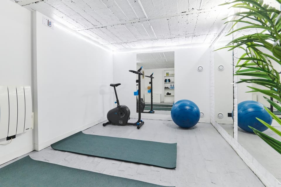 Darts, Fitness centre/facilities