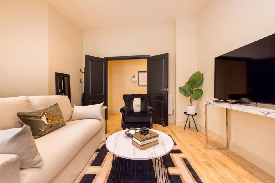 London Muse 1 Bedroom Apartment in Belgravia Apartment in City of Westminster