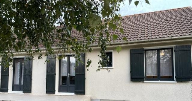 Property building, Garden view