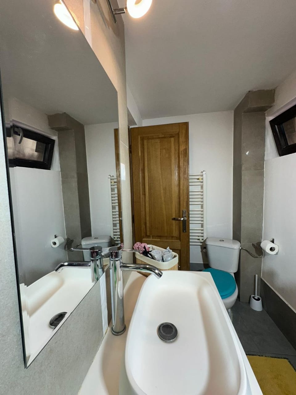 Smart Studio free parking Apartment in Craiova