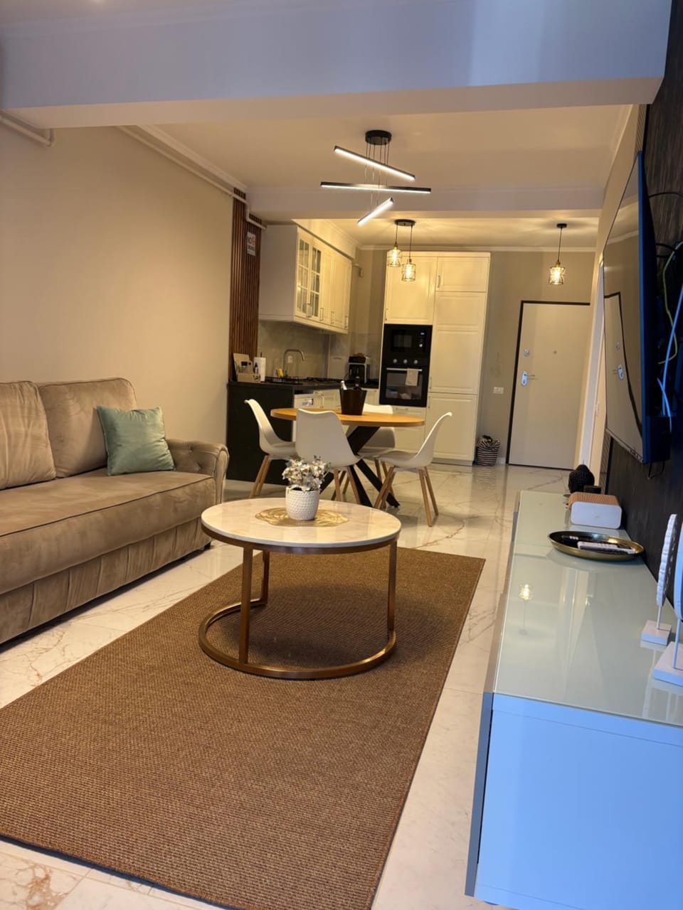 F&L Relax Mamaia Nord -Apartament cu parcare gratuită Apartment in Constanța County