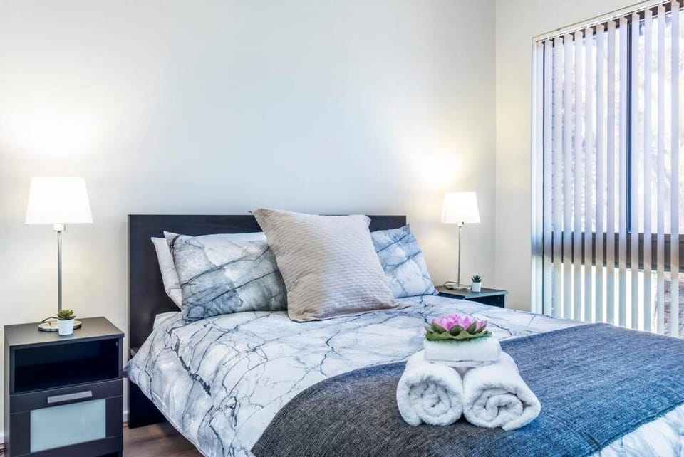 Bed, Bedroom