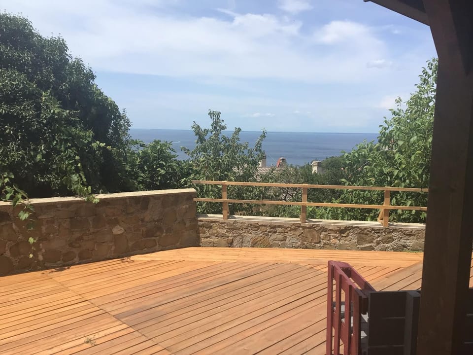 View (from property/room), Balcony/Terrace