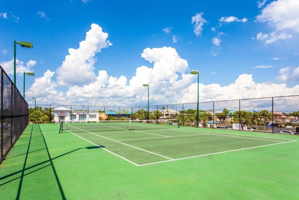 Tennis court
