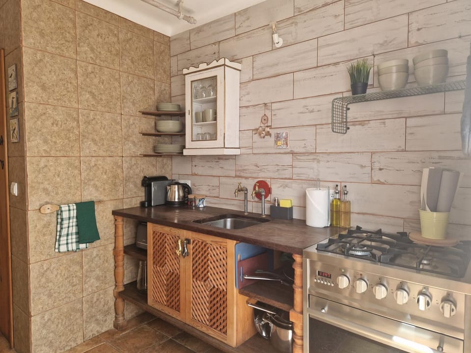 2 bedroom House with Private Roof Terrace in Centre House in Tavira