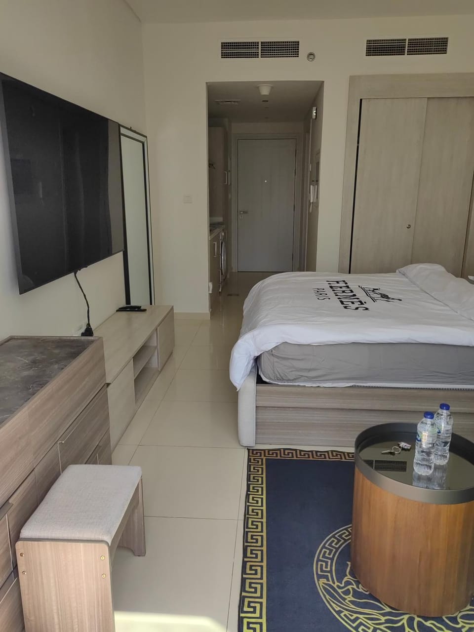 7 palm jumeirah West Beach Apartment in Dubai