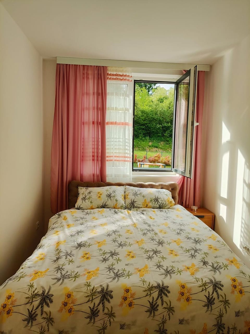 Apartman AQUARELLE sa bazenom Apartment in Serbia