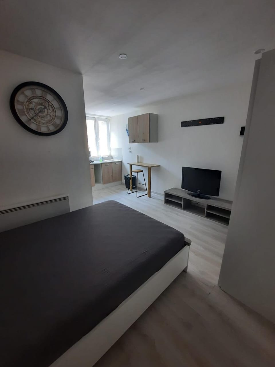 Living room, Bedroom