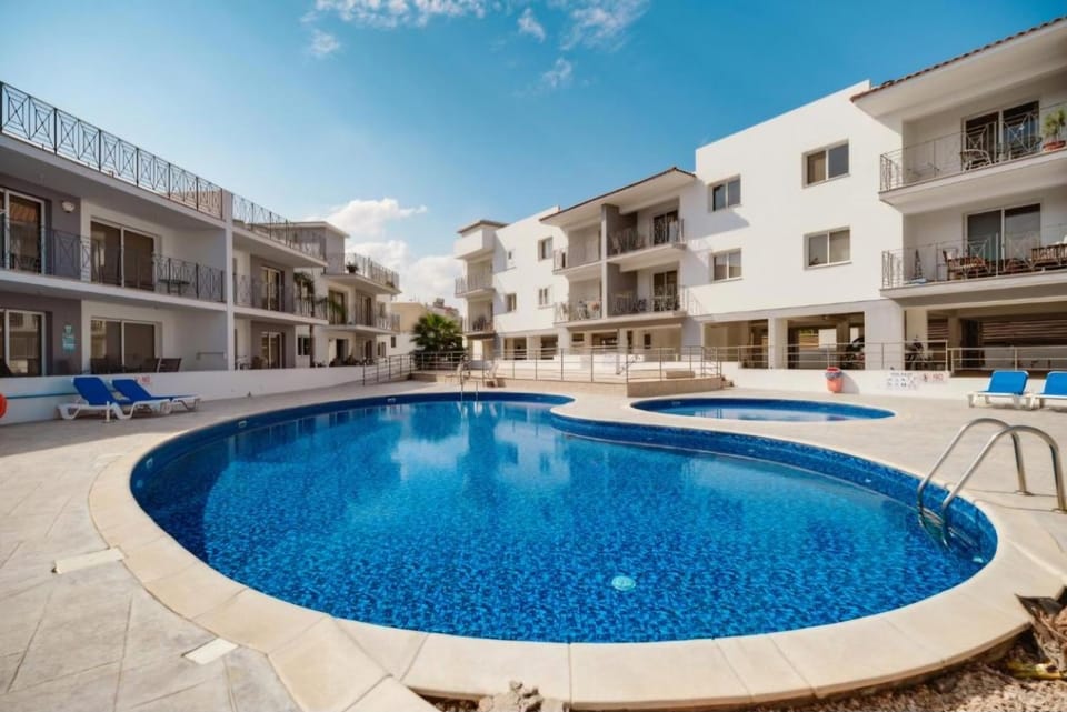 Property building, Pool view, Swimming pool