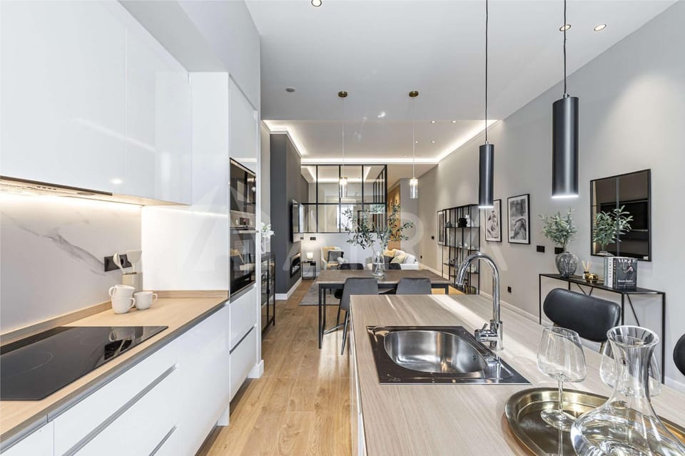 Kitchen or kitchenette