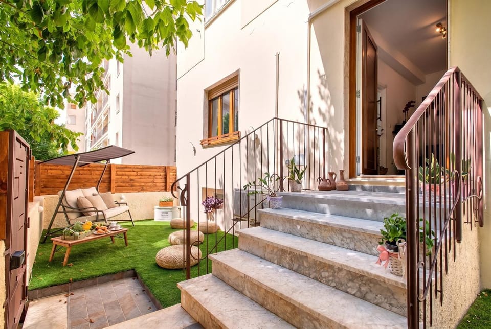 Patio, Garden, Garden view