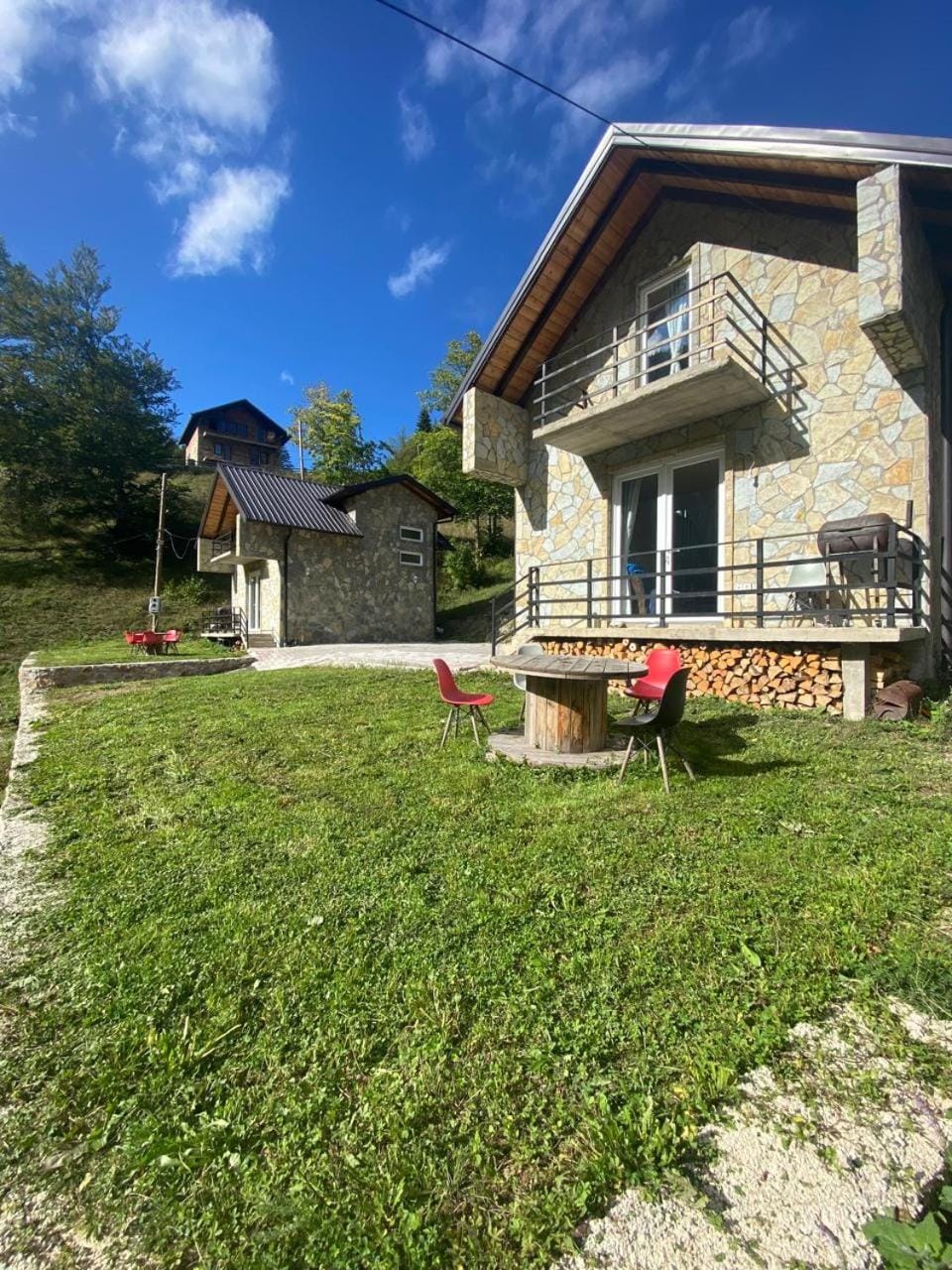 Property building, Natural landscape