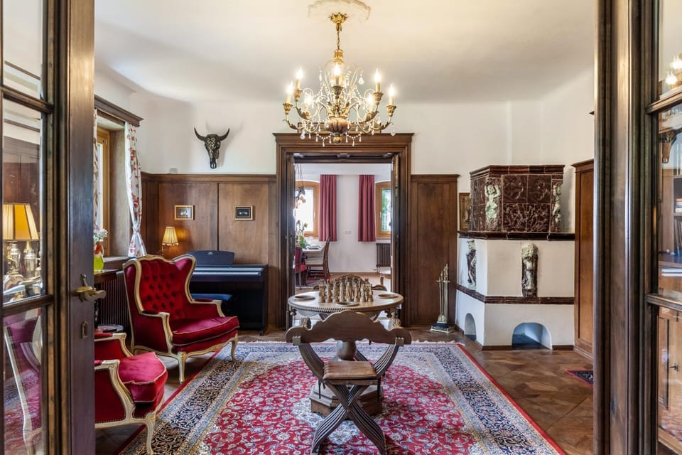Property building, Living room