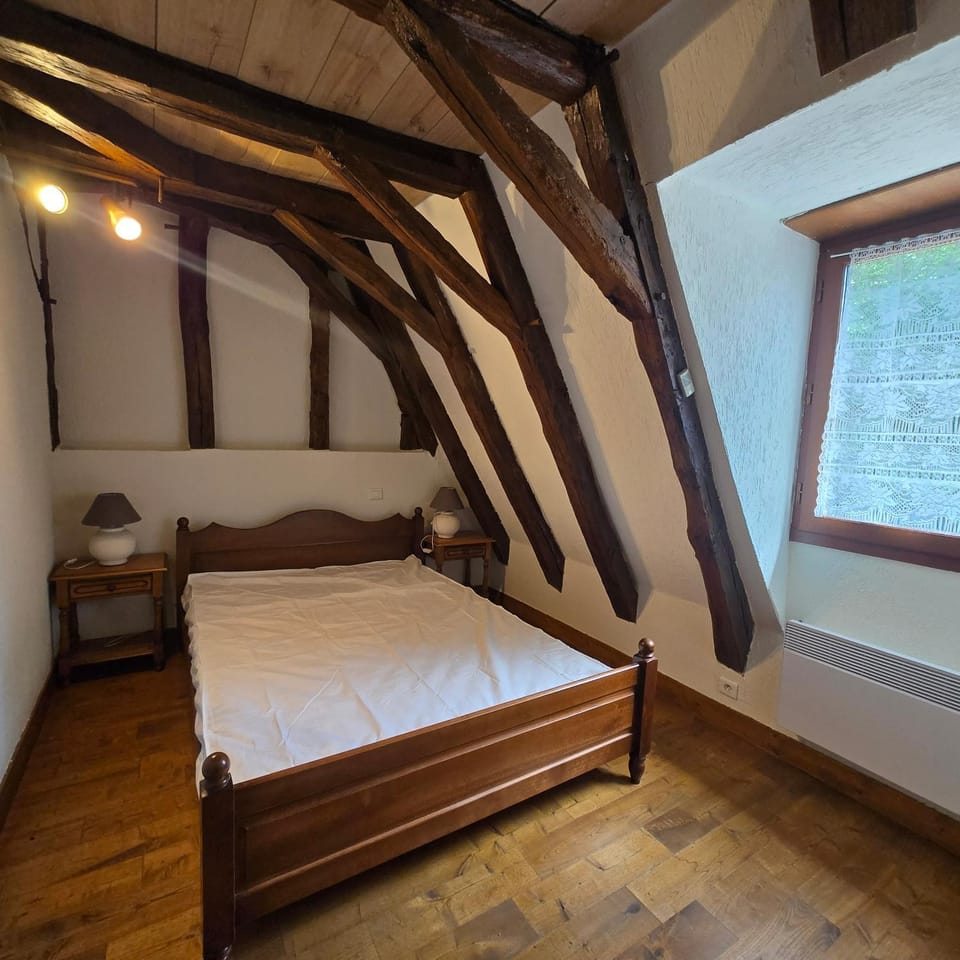 Bed, Photo of the whole room, Bedroom, wardrobe