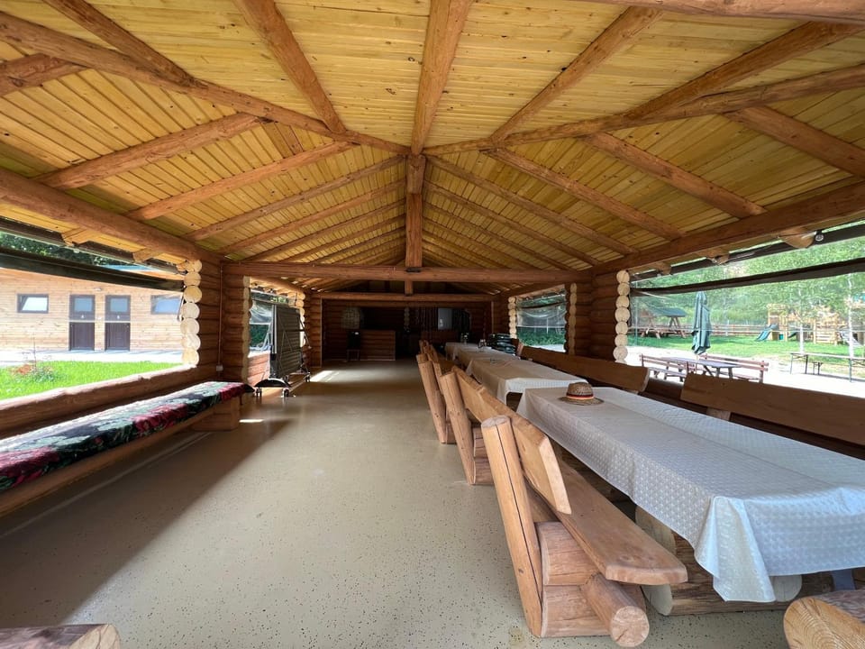 BBQ facilities, Seating area