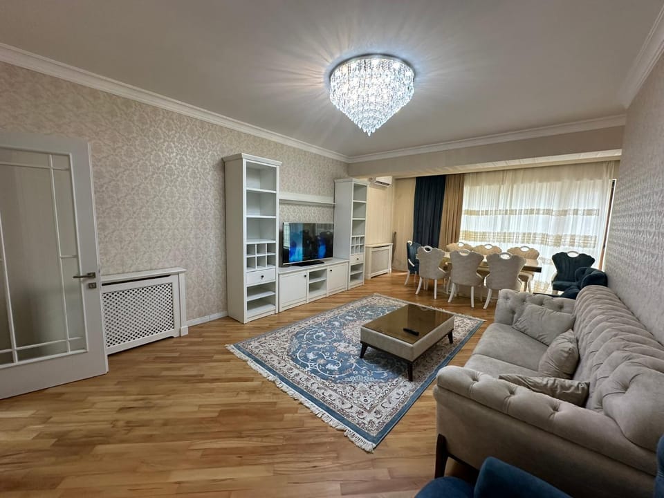 TV and multimedia, Seating area