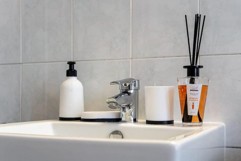 FERRARI - Stazione e centro città Apartment in Modena