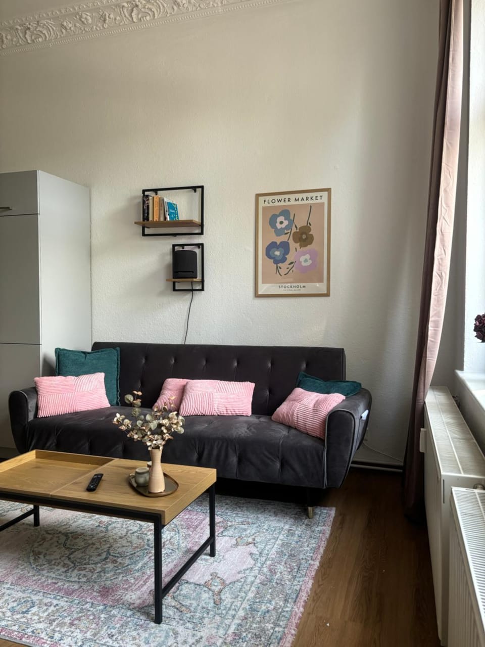 TV and multimedia, Living room, Seating area