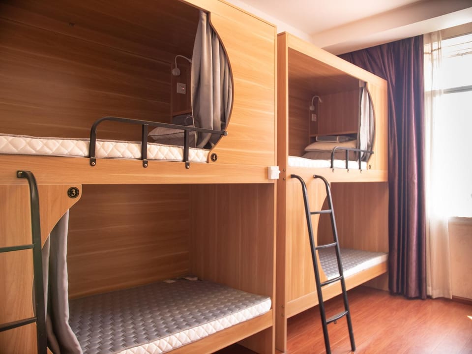 Bed, Bedroom, bunk bed
