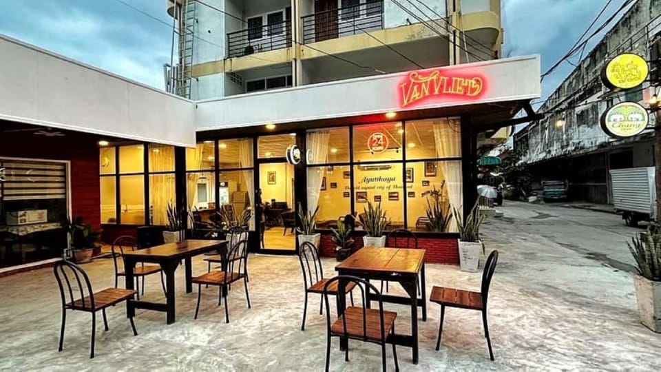 Restaurant/places to eat