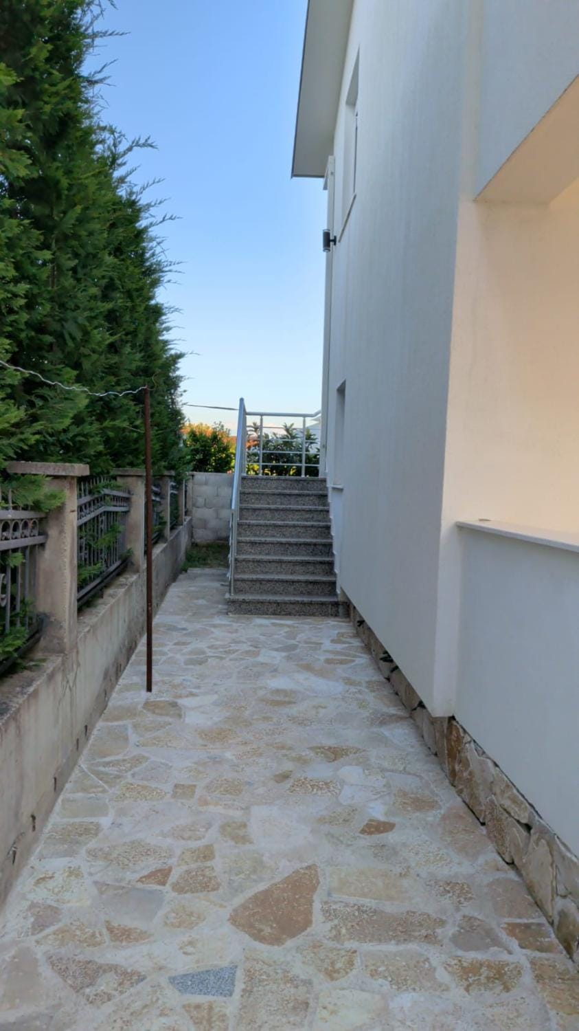 Property building, Day