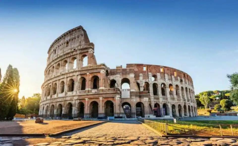 Cosy Apartment - 5 Minutes Walk from Colosseum Apartment in Rome