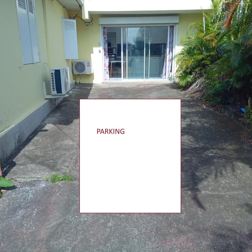 620 - 630 chemin Bel Ombre Apartment in Réunion