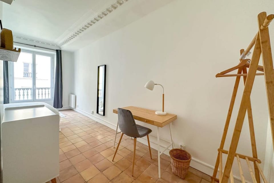 Flexliving - whole flat - Echiquier Apartment in Paris