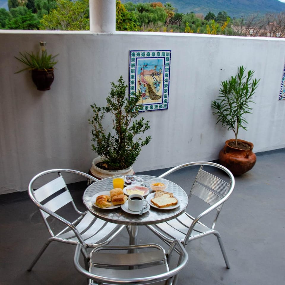 Patio, View (from property/room), Balcony/Terrace, Living room, Food and drinks, Dining area, Food, Breakfast, Continental breakfast, Drinks