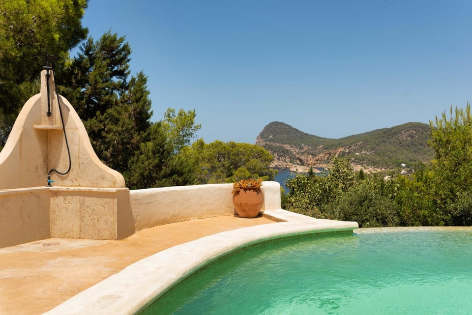 Natural landscape, Sea view, Swimming pool