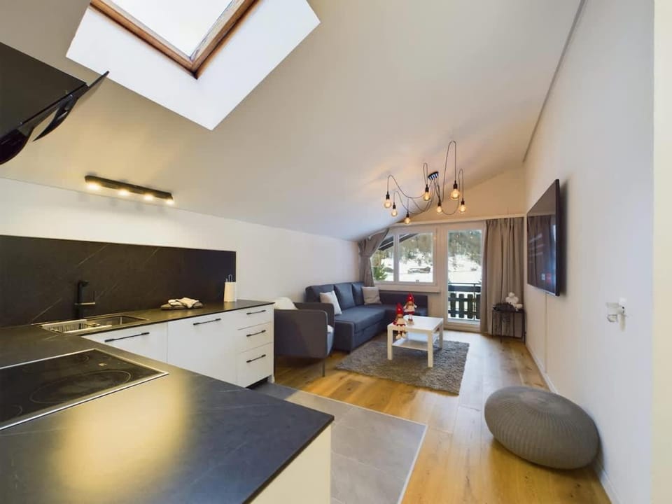 Majestic View Alpine Retreat Apartment in Canton of Valais