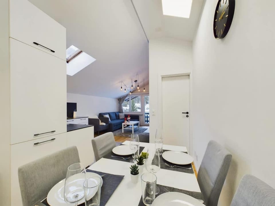 Majestic View Alpine Retreat Apartment in Canton of Valais