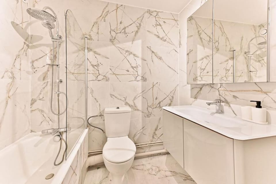 Toilet, Bathroom