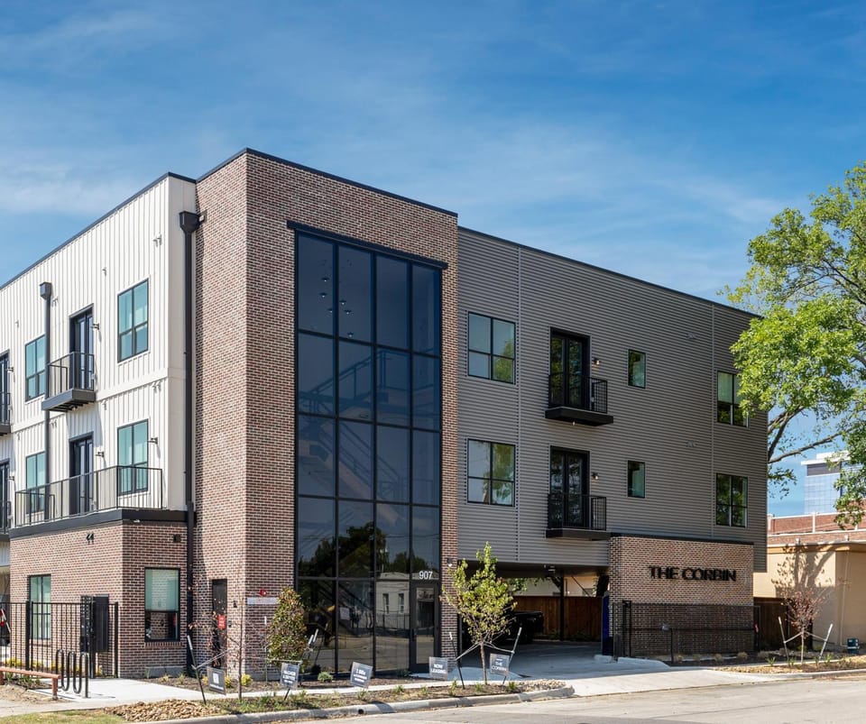 The Corbin 1101 - Magnolia Haven Apartment in Fort Worth