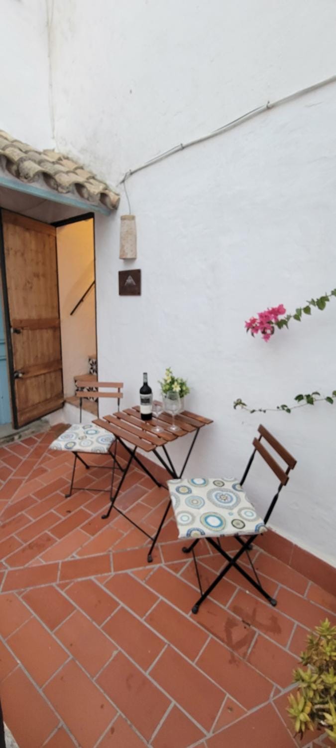 Patio, Balcony/Terrace