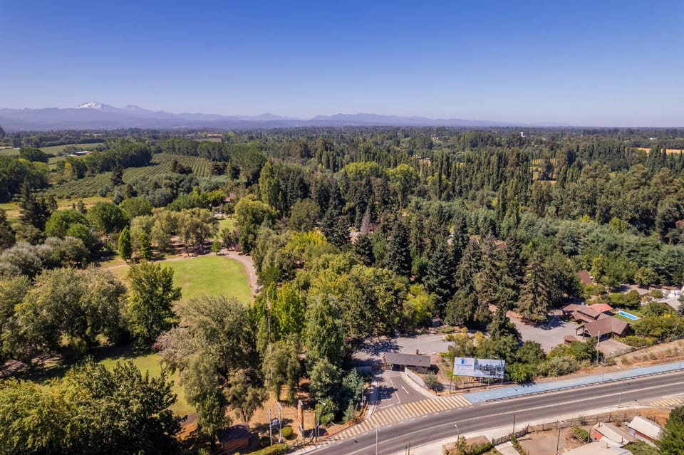 Day, Natural landscape, Bird's eye view, Lobby or reception