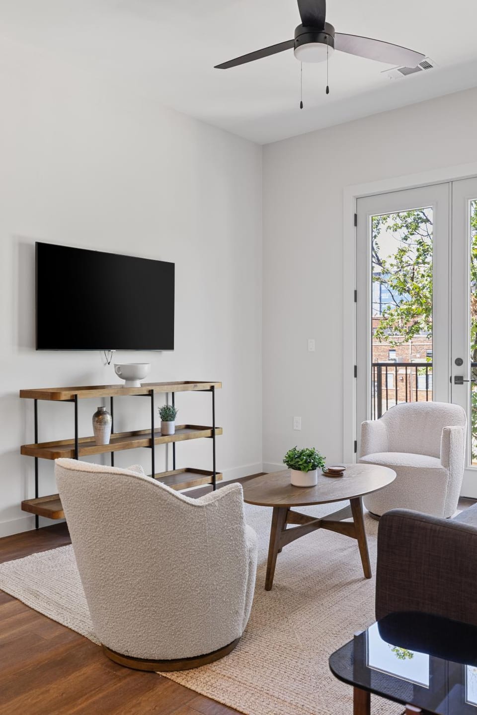 The Corbin 1202 - Magnolia Street Charm Apartment in Fort Worth