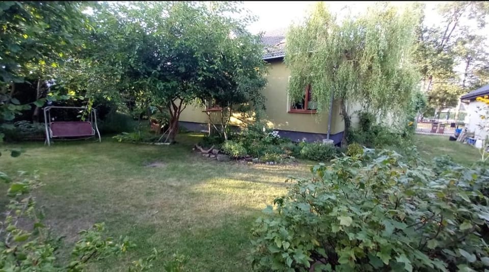 Karininko namas ir sodas miesto centre Apartment in Lithuania