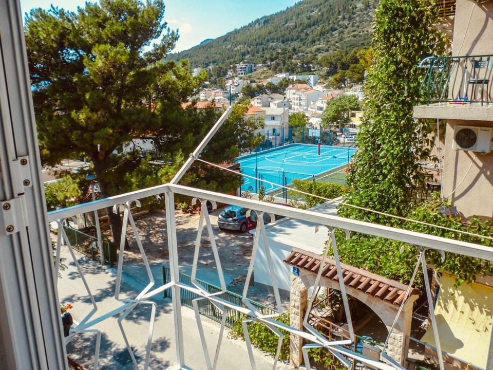 View (from property/room), Balcony/Terrace