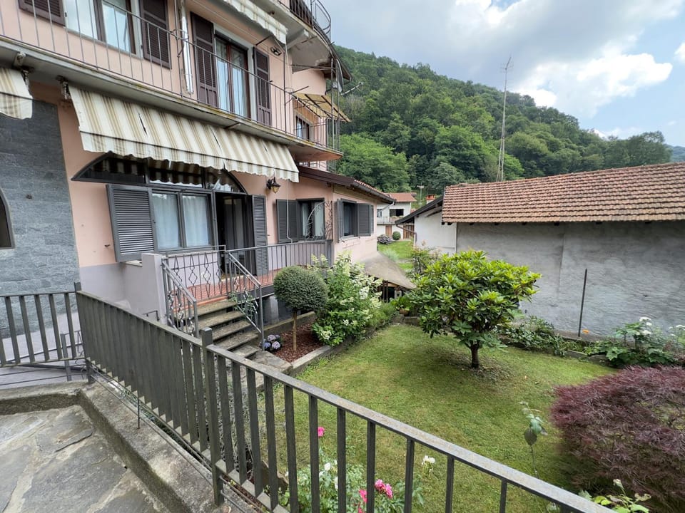 Garden, Garden view