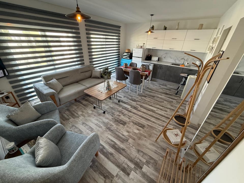 Communal lounge/ TV room, Seating area