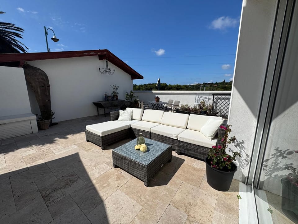 Garden, Balcony/Terrace