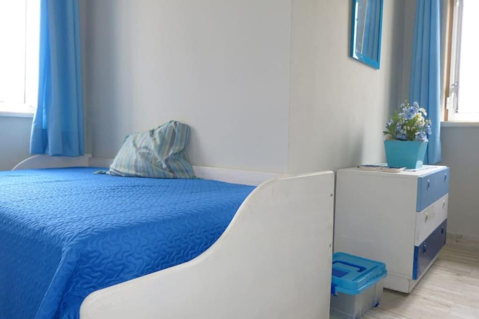 Casa Amarela - Ericeira center by the beach Apartment in Ericeira