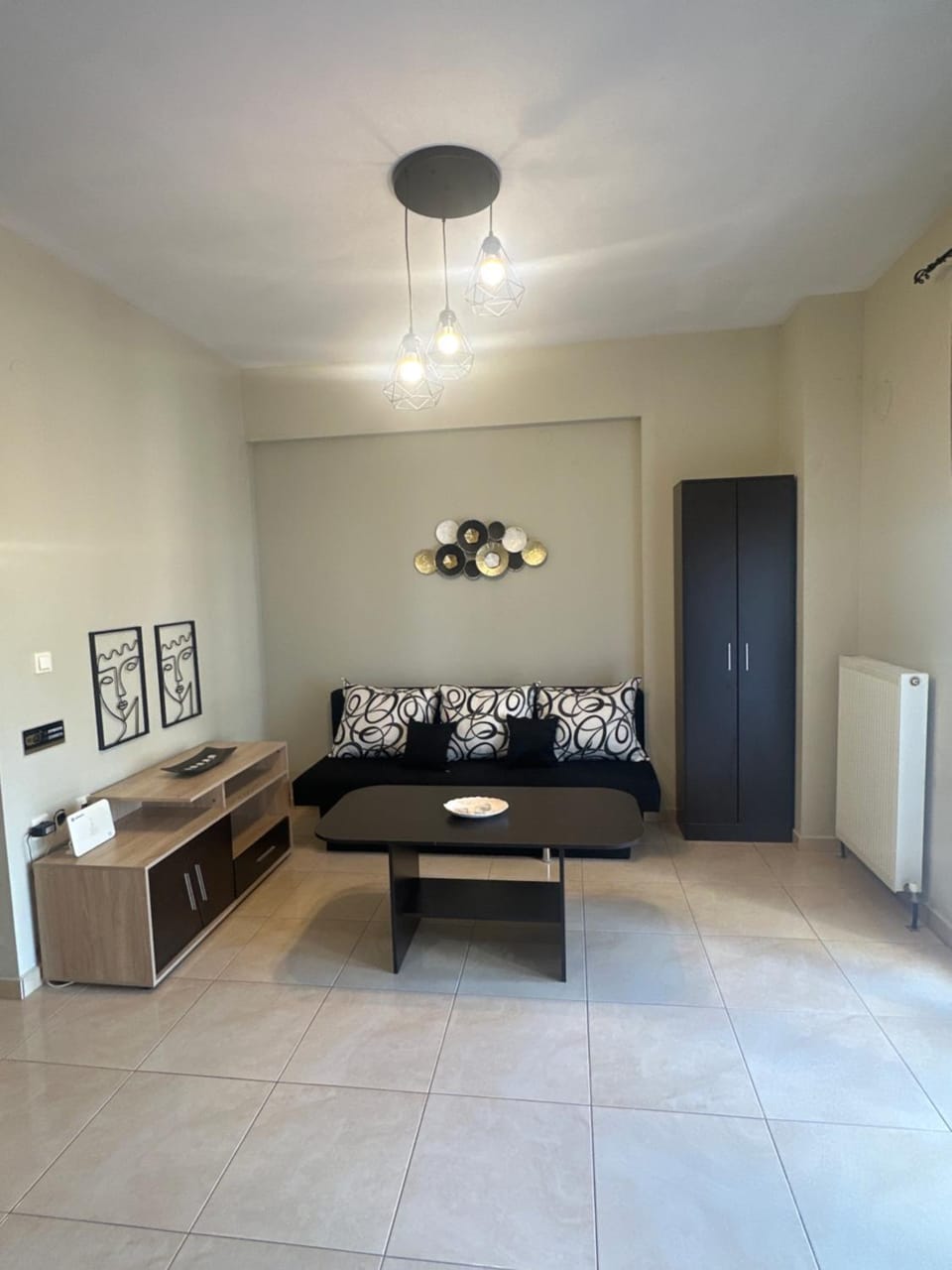The Twins Apartment in Decentralized Administration of Macedonia and Thrace