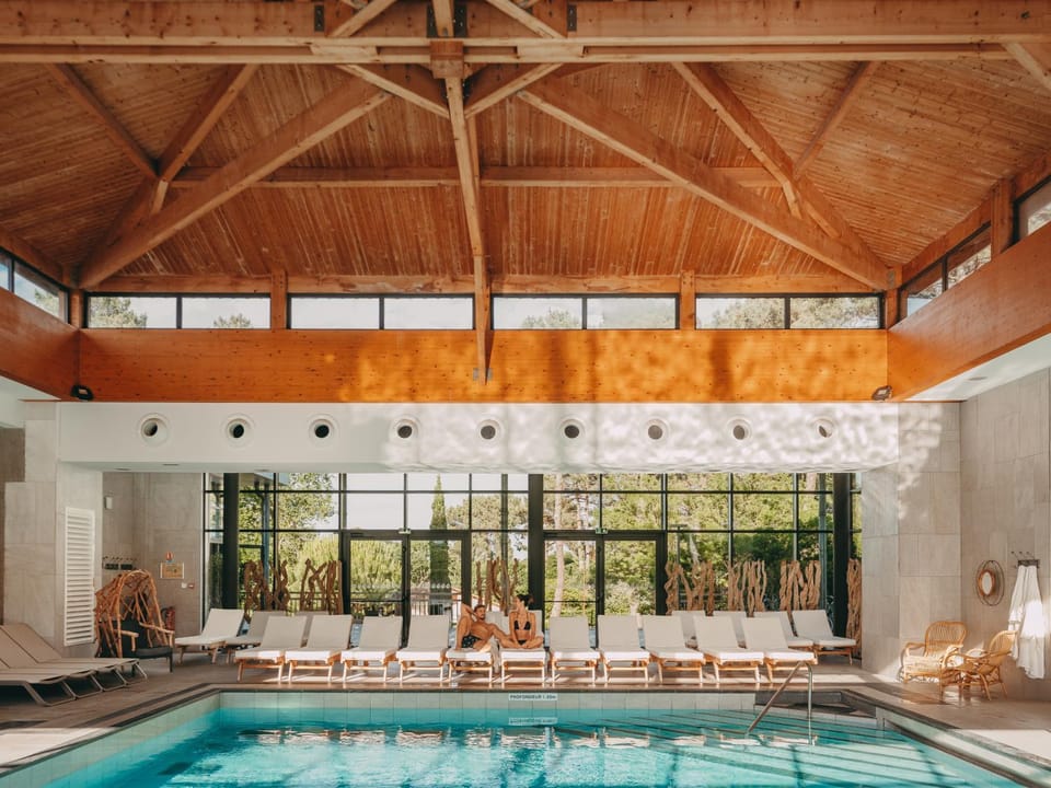 Spa and wellness centre/facilities, Pool view, Swimming pool, sunbed