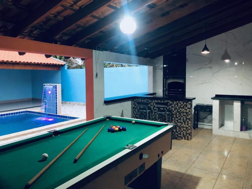 Game Room, TV and multimedia, Pool view