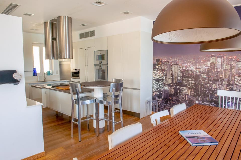 Sideratos Luxury Sea View City Apartment Apartment in Decentralized Administration of the Aegean