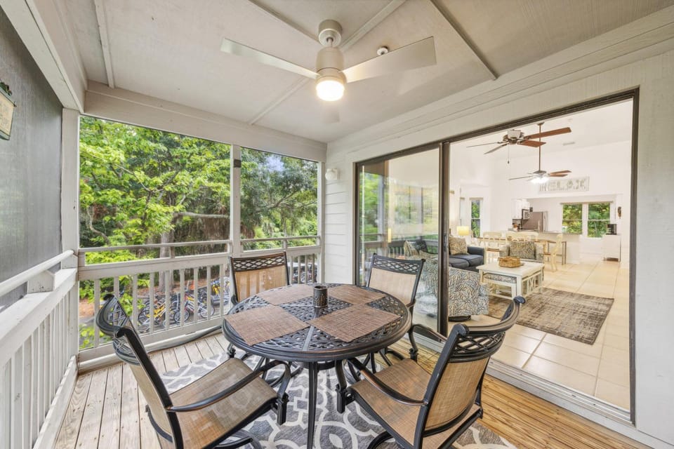 7102 Treetops Villa House in Hilton Head Island