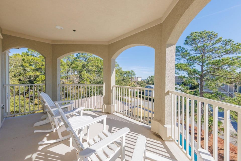 3 Urchin Manor House in Hilton Head Island