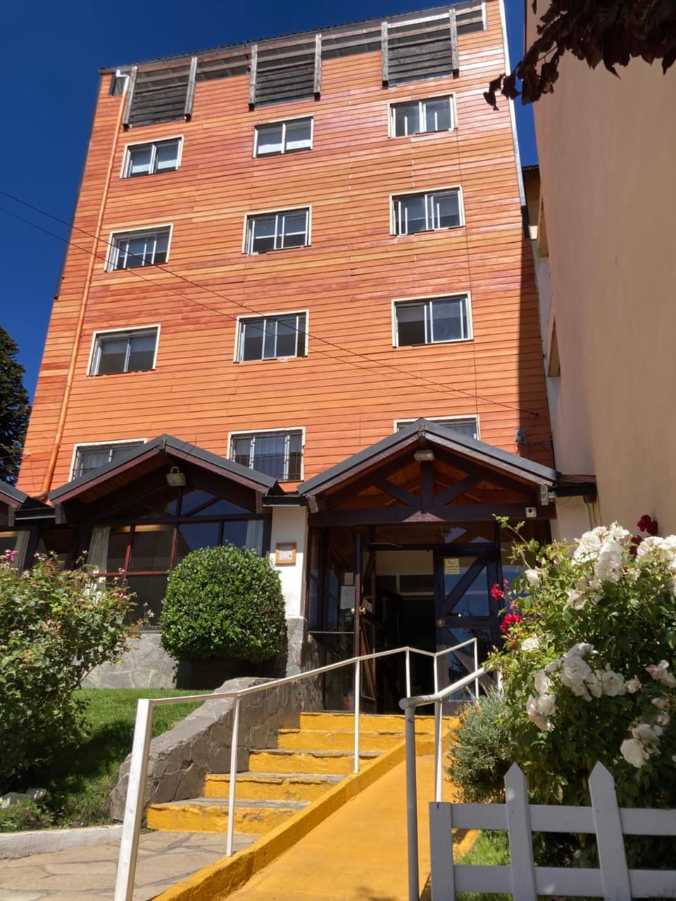 Property building, Day
